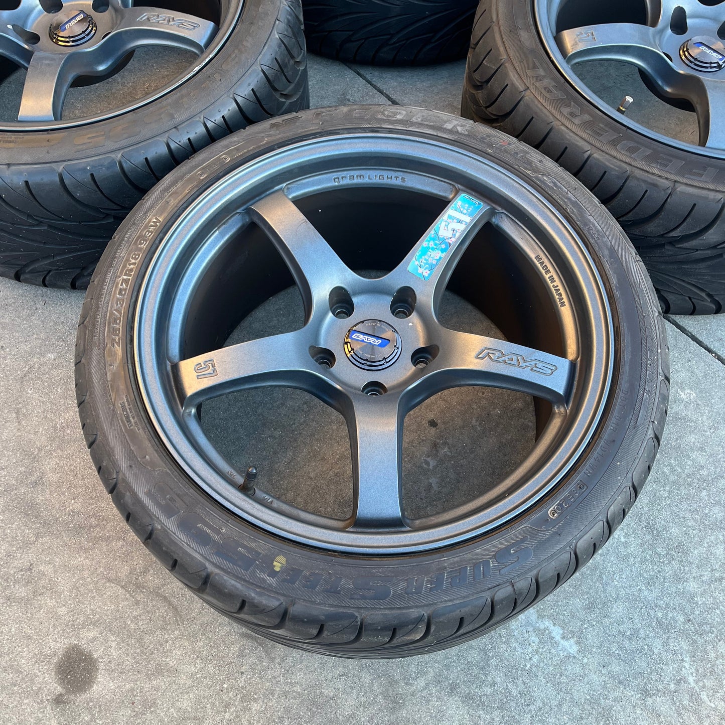 GRAM LIGHTS 57CR 18x9.5 +38mm (5x120)
