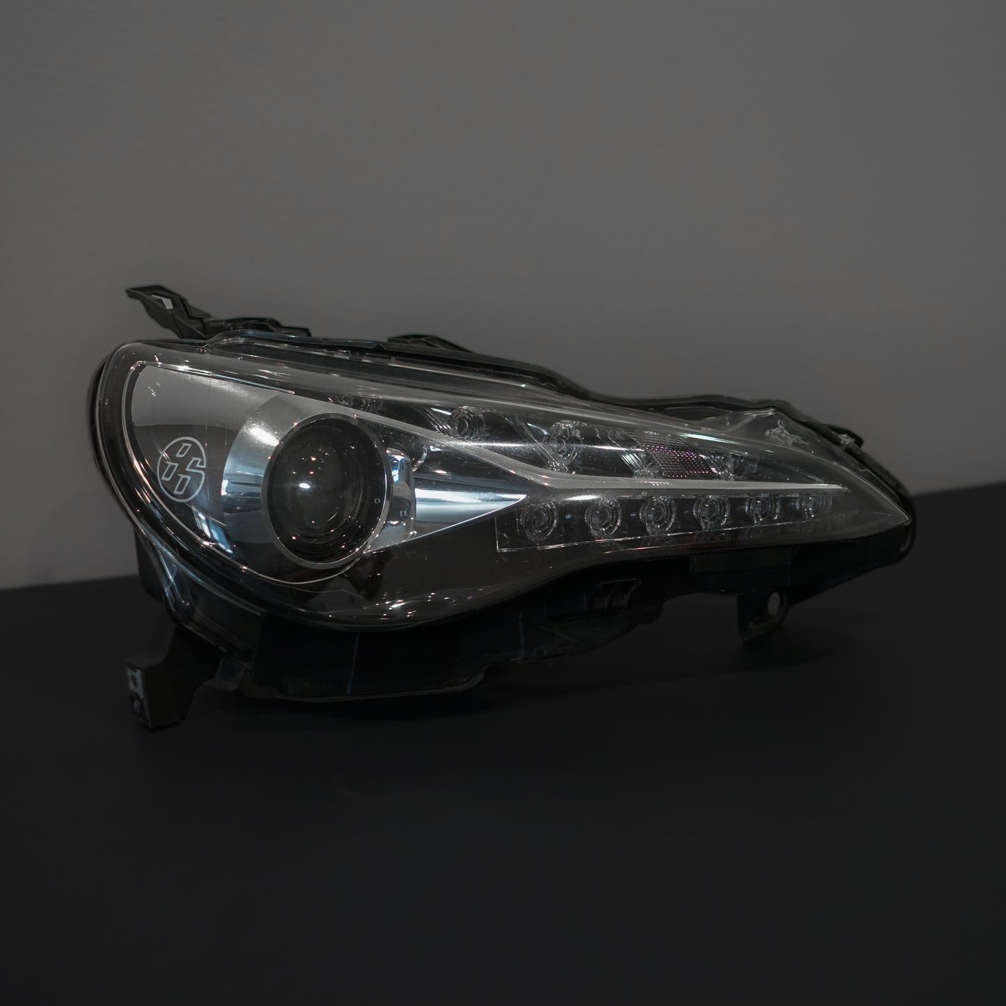 2017-2020 TOYOTA 86 OEM LED HEADLIGHTS