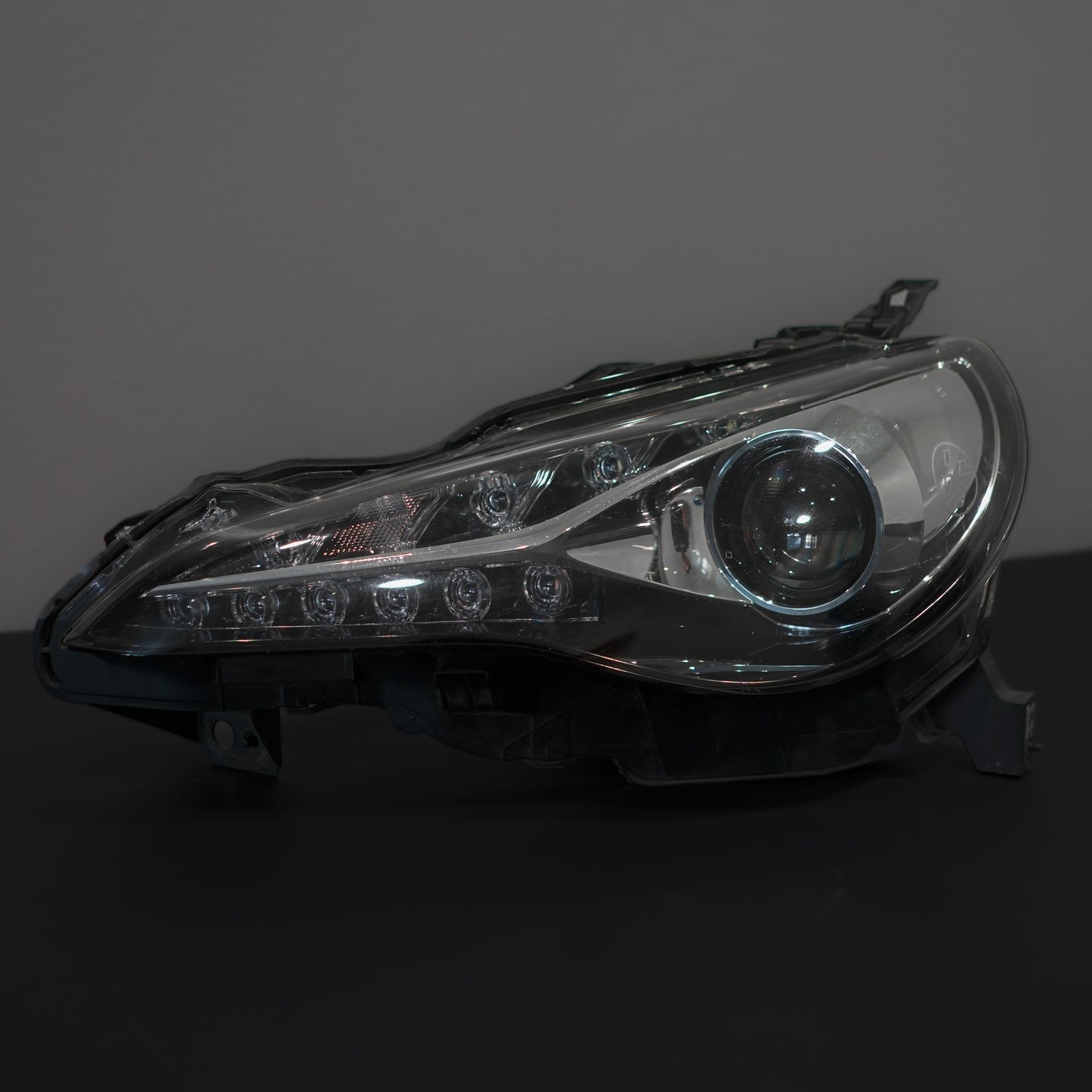 2017-2020 TOYOTA 86 OEM LED HEADLIGHTS