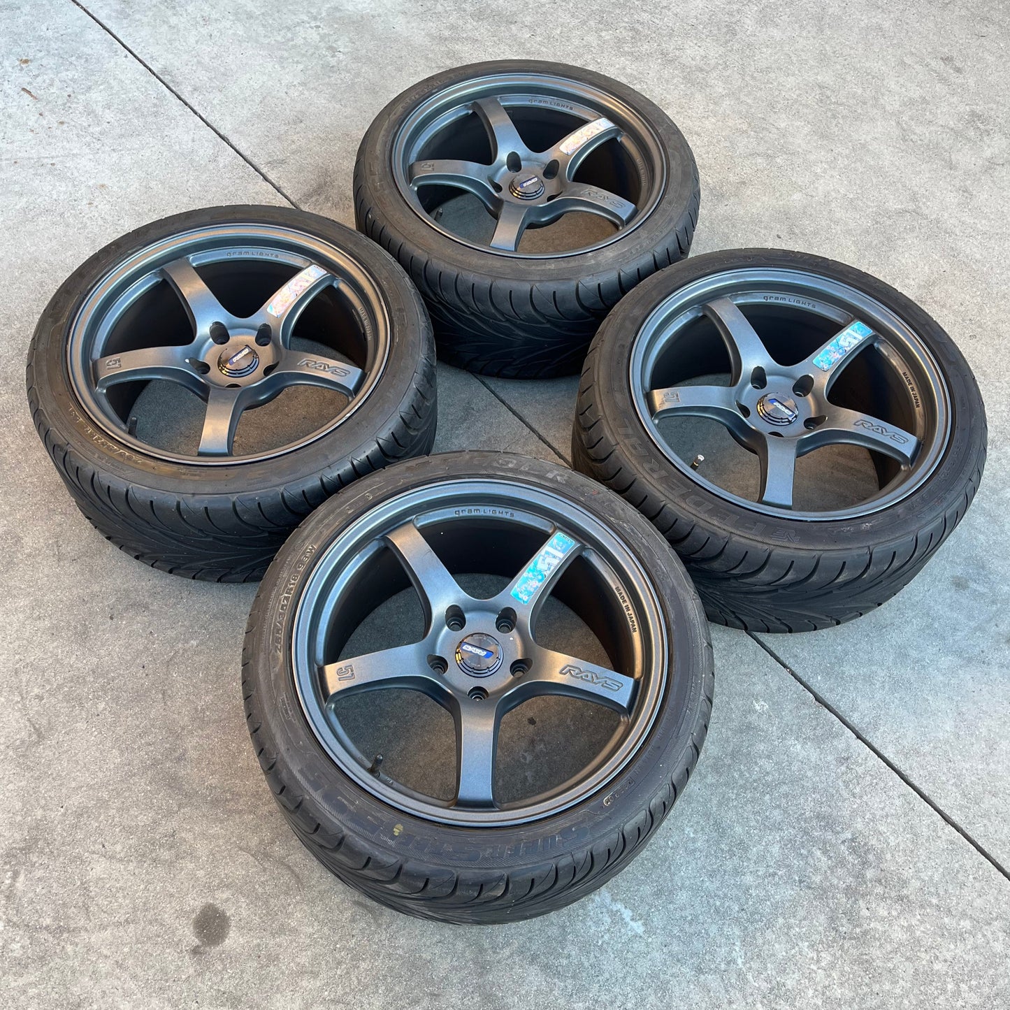 GRAM LIGHTS 57CR 18x9.5 +38mm (5x120)